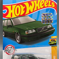 Hot Wheels Volvo 850 Estate Factory Sealed