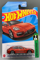 Hot Wheels Dollar General Porsche Panamera Turbo S E-Hybrid Sport Turismo
