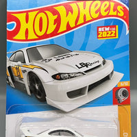 Hot Wheels Liberty Walk LB Super Silhouette Nissan Silvia (S15)