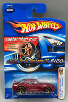 Hot Wheels 2005 Ford Mustang GT
