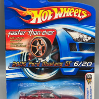 Hot Wheels 2005 Ford Mustang GT