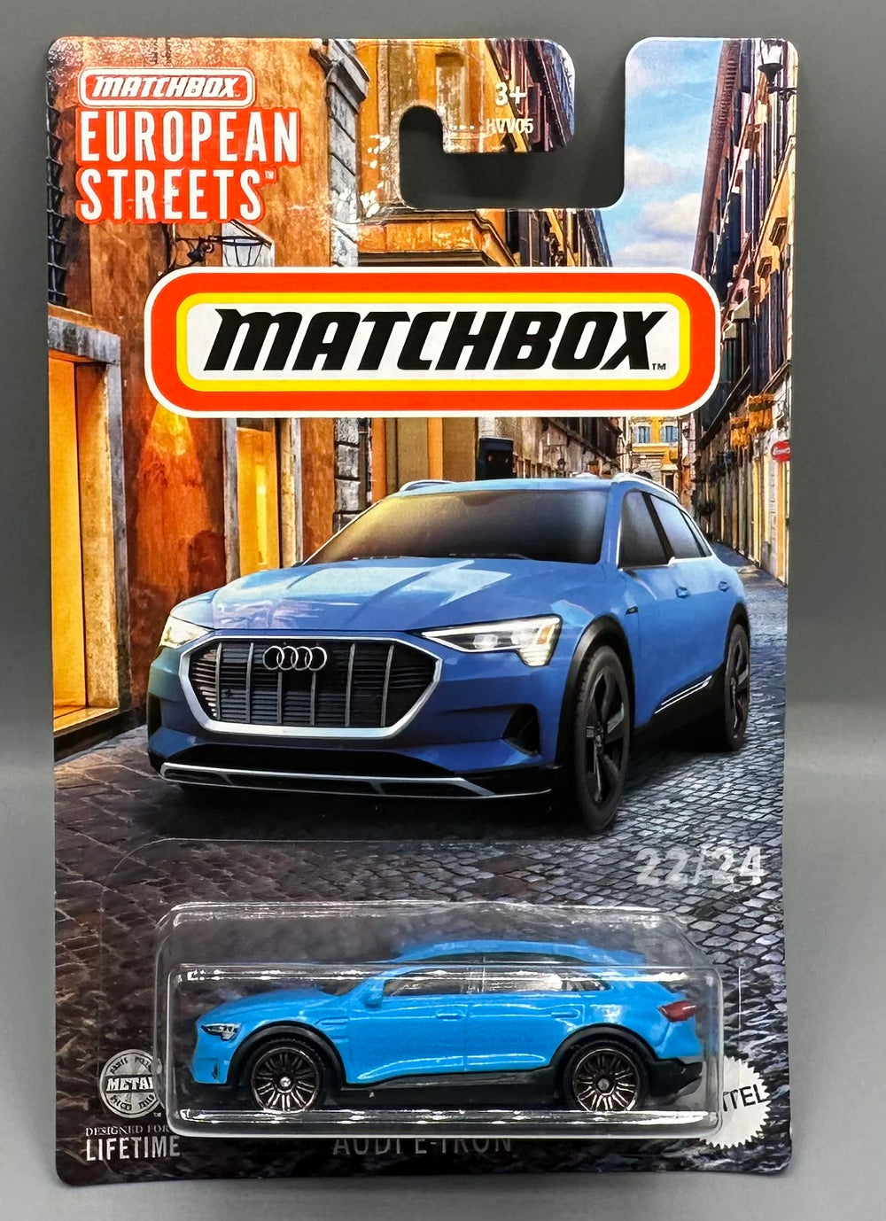 Matcbox European Streets Audi E-Tron