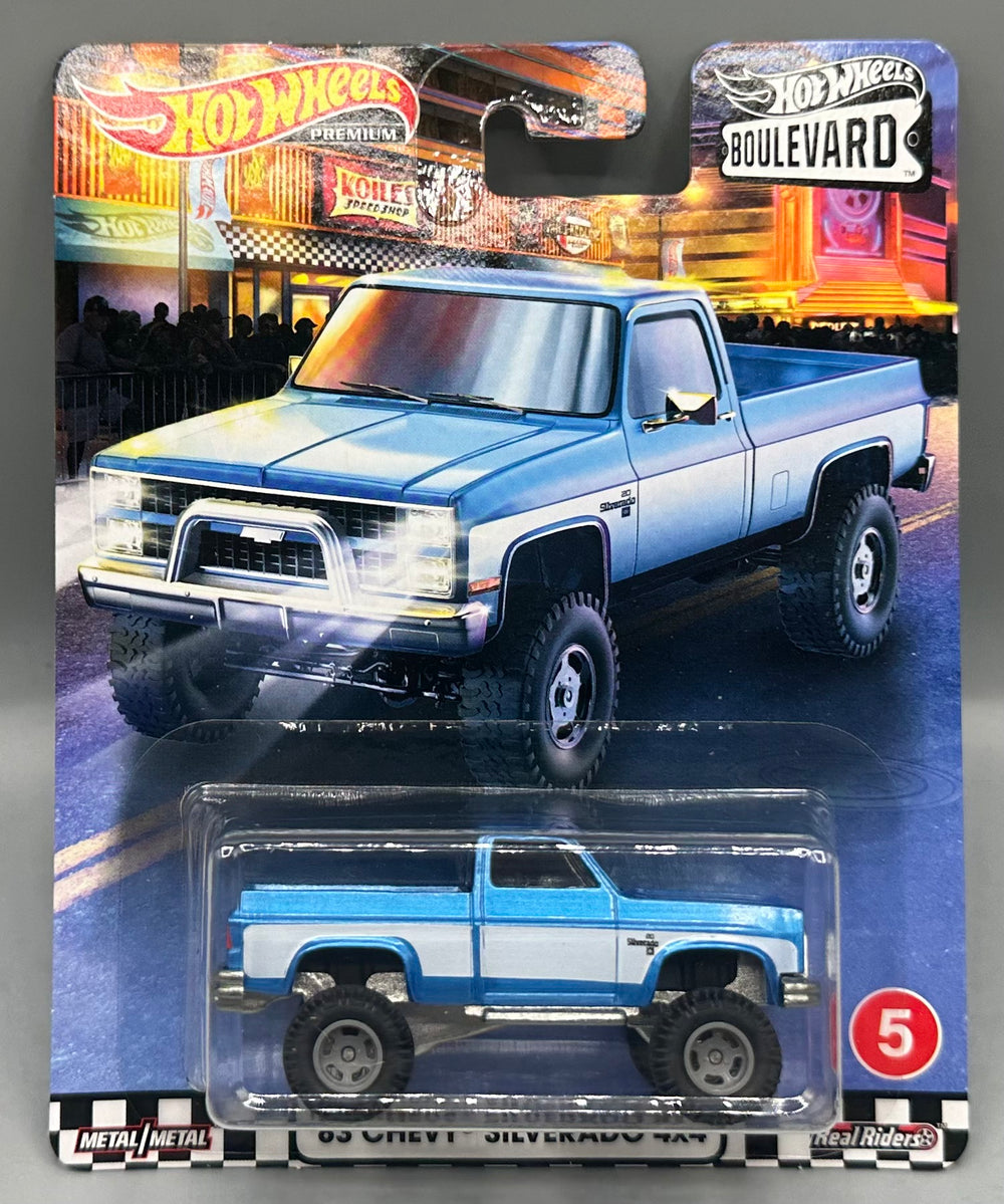 Hot Wheels Boulevard '83 Chevy Silverado 4x4