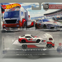 Hot Wheels Team Transport '21 Toyota GR Supra & Aero Lift