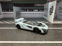 Hot Wheels Mclaren Senna
