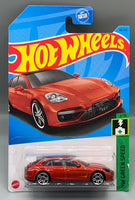 Hot Wheels Dollar General Store Exclusive Porsche Panamera Turbo S E-Hybrid Sport Turismo
