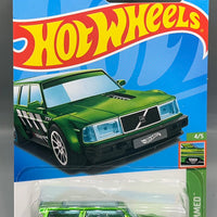 Hot Wheels Super Treasure Hunt Volvo 240 Drift Wagon