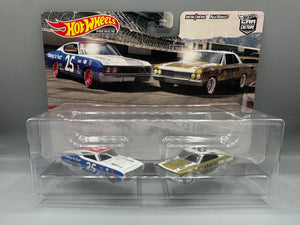 Hot Wheels 2 Pack '69 Ford Torino Talladega & '66 Chevelle