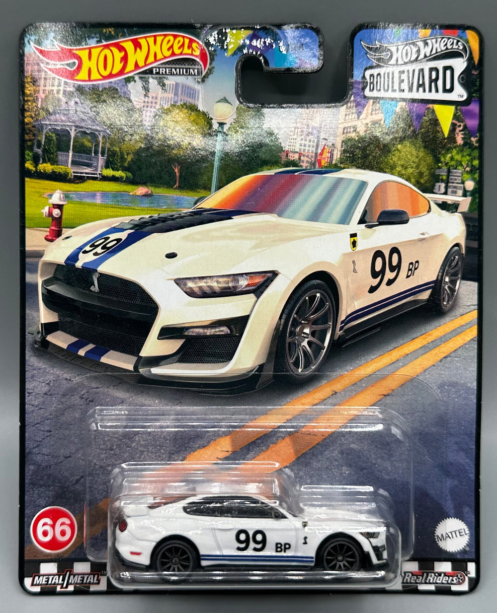 Hot Wheels Boulevard '20 Ford Shelby GT500