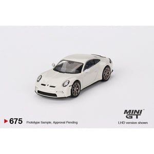 Mini GT 675 Porsche 911 GT3 Touring Crayon