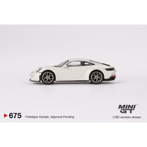 Mini GT 675 Porsche 911 GT3 Touring Crayon